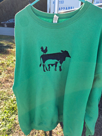 Green embroidered crewneck sweatshirt with rooster, cow and pig farm animals design